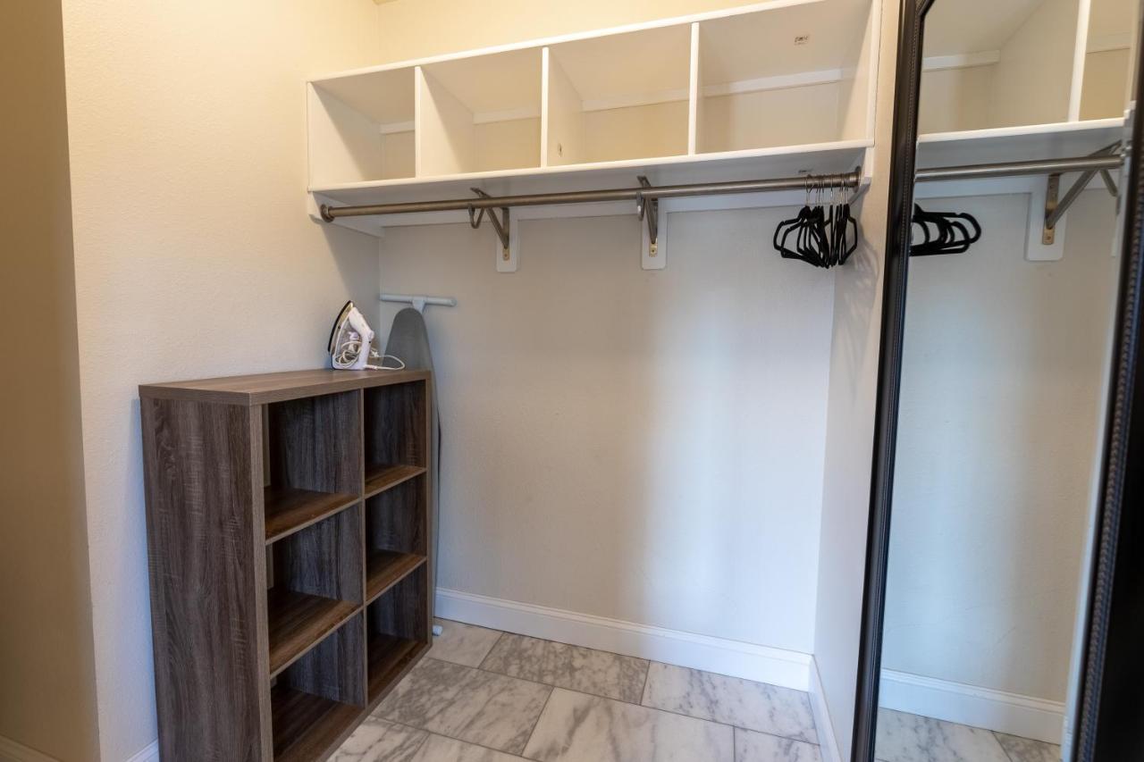 Luxury W/ Private Patio Mins Away From Dt Rc Rapid City